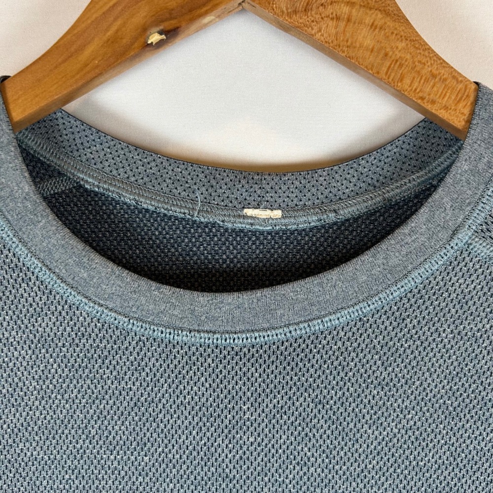 Lululemon‎ Men's Metal Vent Tech City Skyline Long Sleeve Shirt Size M - Picture 3 of 11